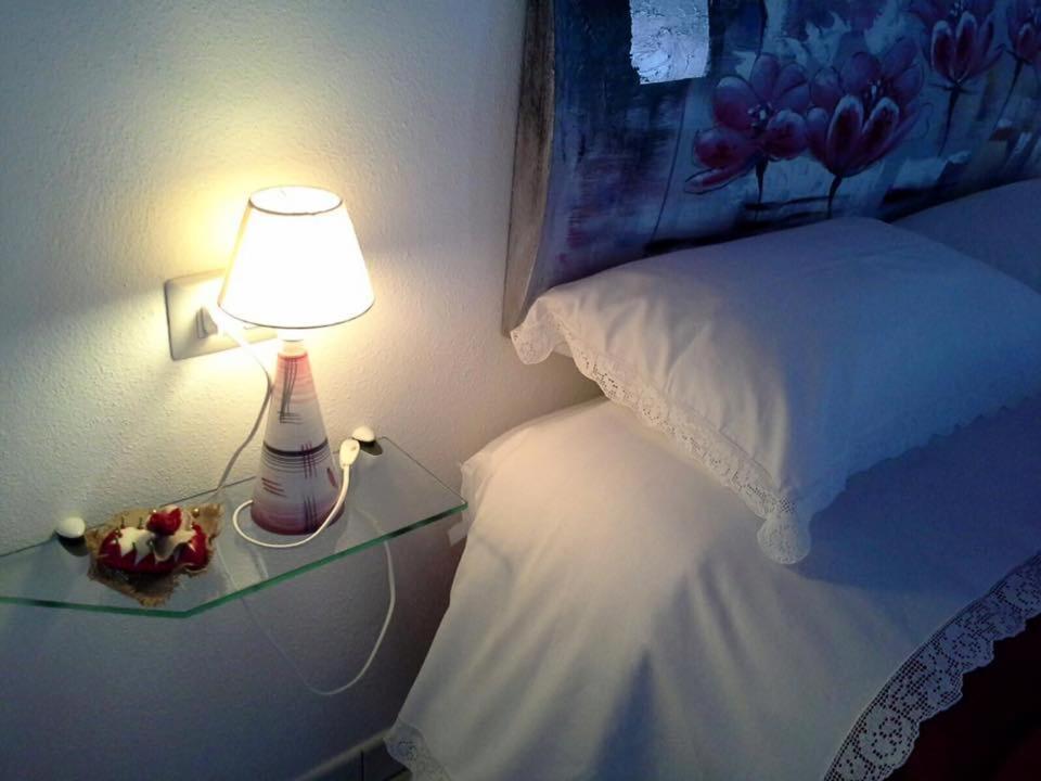 B&B Sa Clarera 包内伊 外观 照片